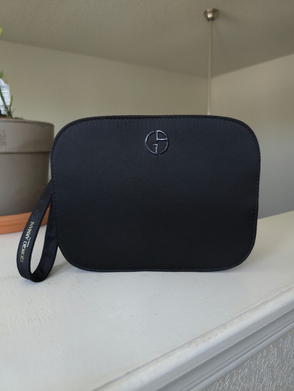 Giorgio Armani Beauty Black Toiletry Cosmetic Skin Care Case Wristlet Pouch